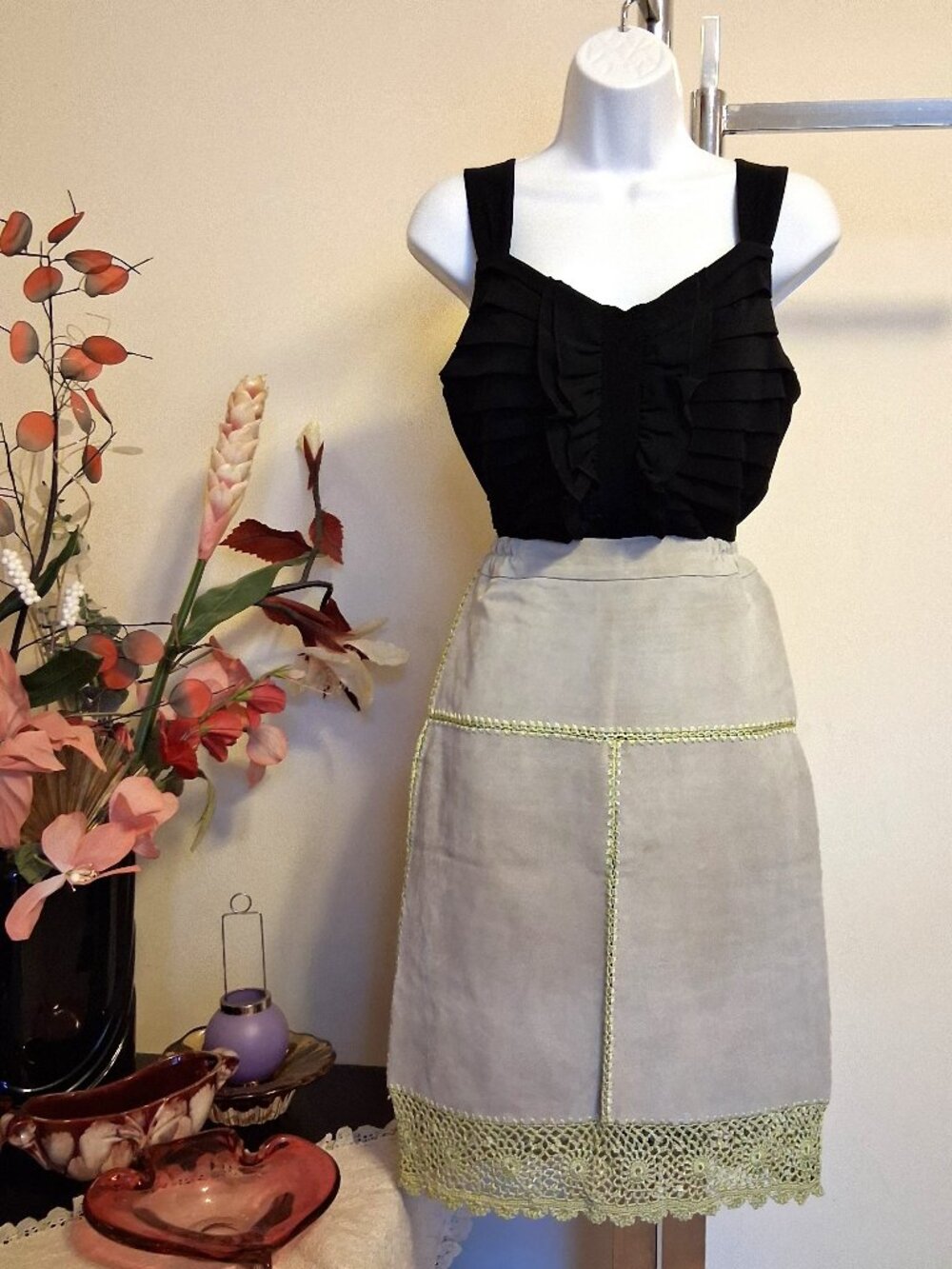 Preowned  Kroshetta Vintage Unique Design High Quality Gray Suede Leather Skirt